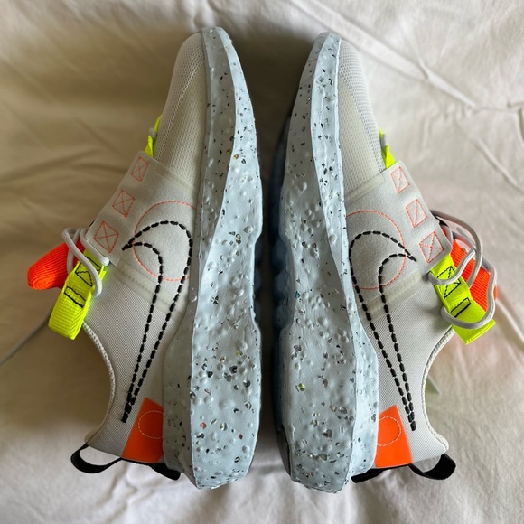 👟♥️NWT Nike Sneakers; super cute in Grey, Orange and Lime - Picture 5 of 12